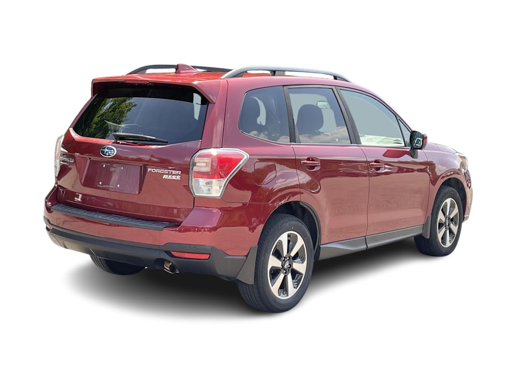 Thumbnail: 2017 Subaru Forester - 18