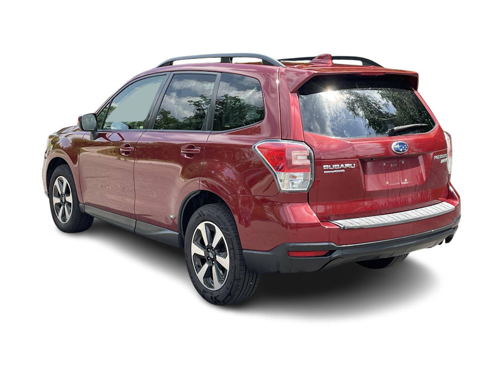 Thumbnail: 2017 Subaru Forester - 4