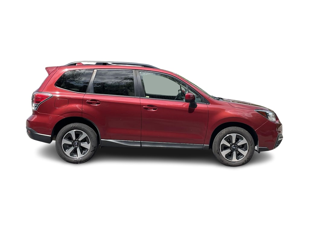Thumbnail: 2017 Subaru Forester - 12