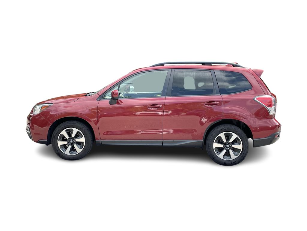Thumbnail: 2017 Subaru Forester - 3