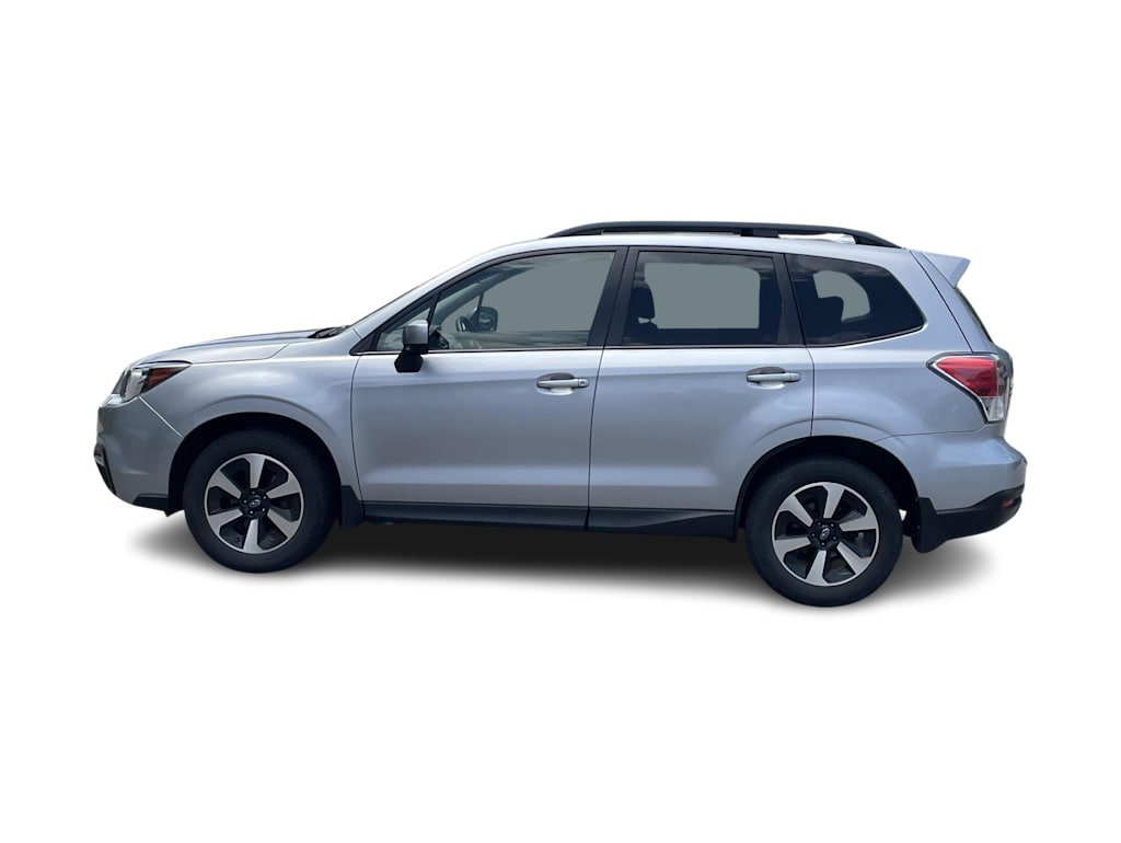 Thumbnail: 2018 Subaru Forester - 3
