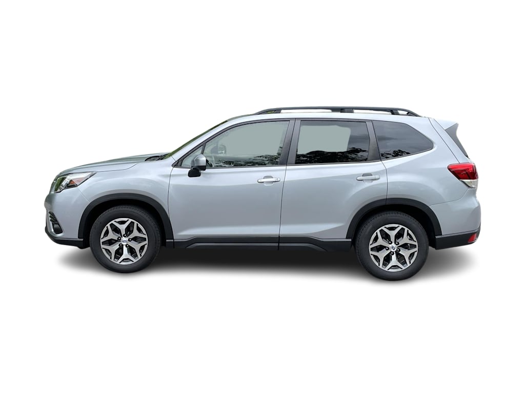 Thumbnail: 2023 Subaru Forester - 3