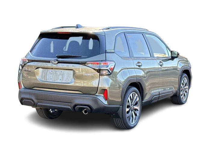 2025 Subaru Forester Touring 20