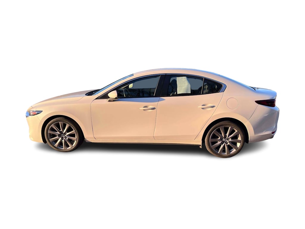 Thumbnail: 2021 Mazda Mazda3 - 2