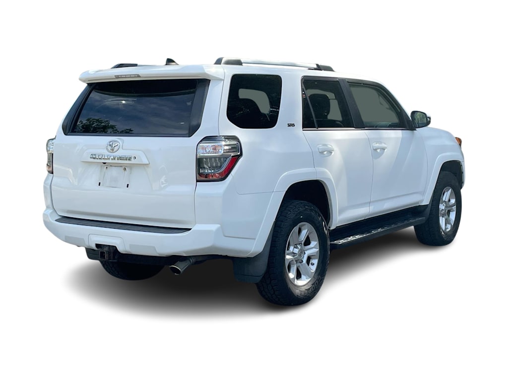 Thumbnail: 2019 Toyota 4Runner - 17