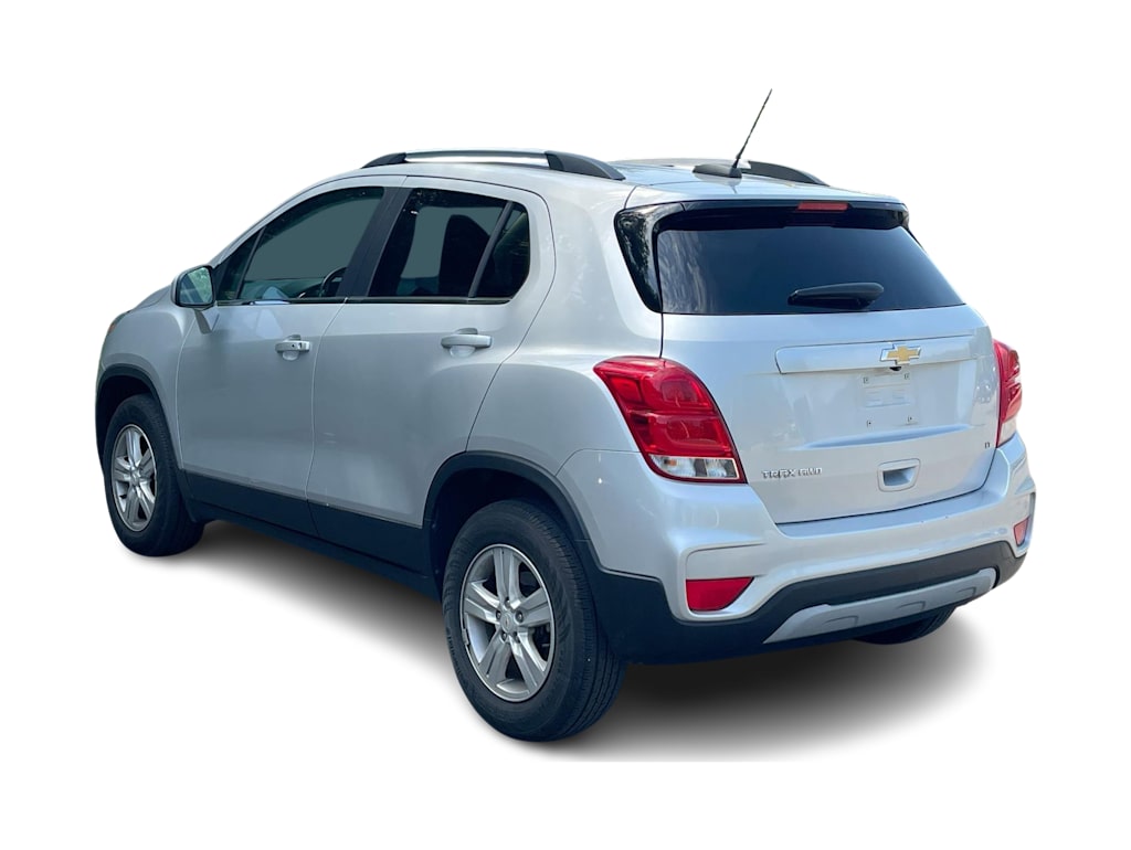 Thumbnail: 2020 Chevrolet Trax - 3