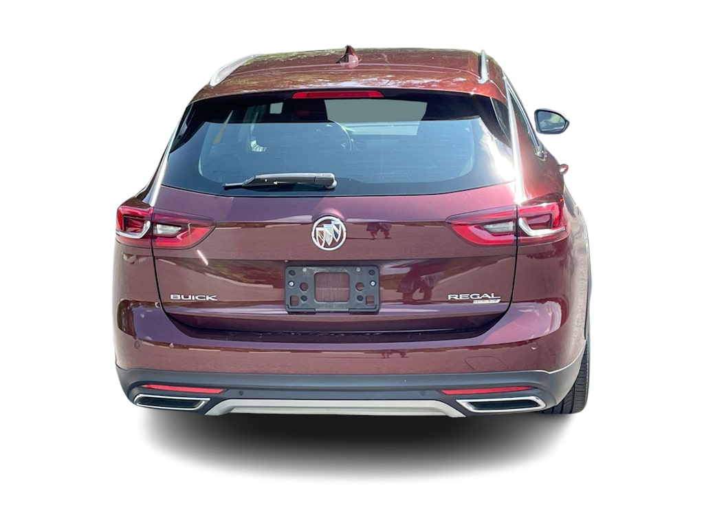 Thumbnail: 2018 Buick Regal - 5