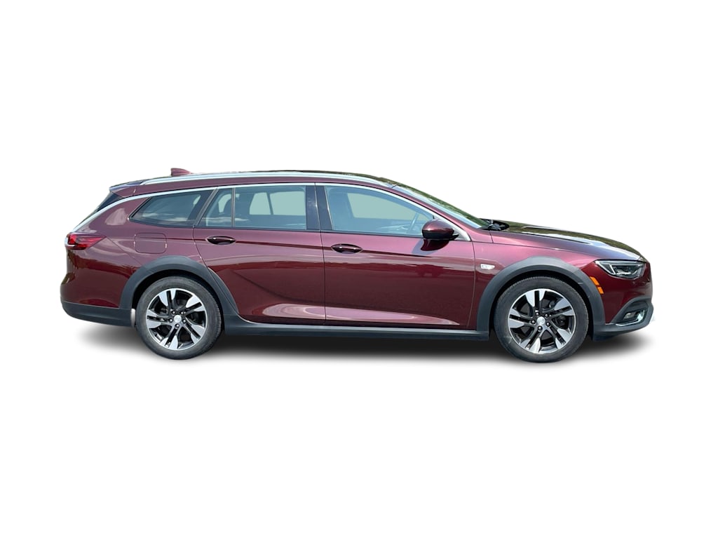 Thumbnail: 2018 Buick Regal - 19