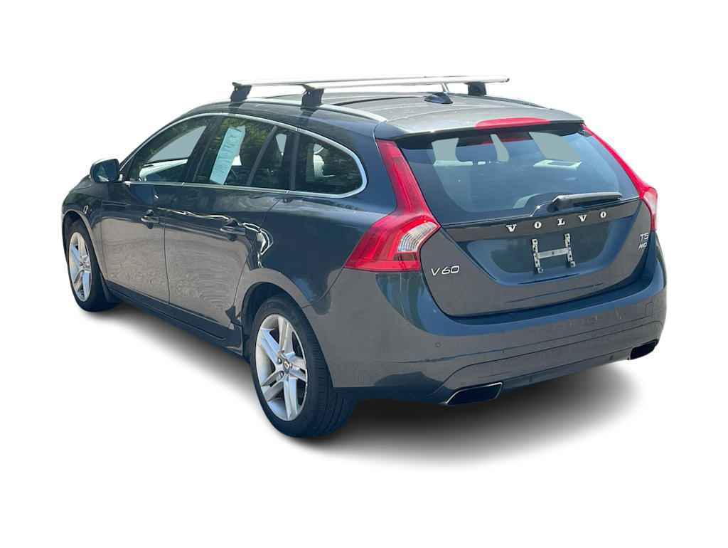 Thumbnail: 2015 Volvo V60 - 3