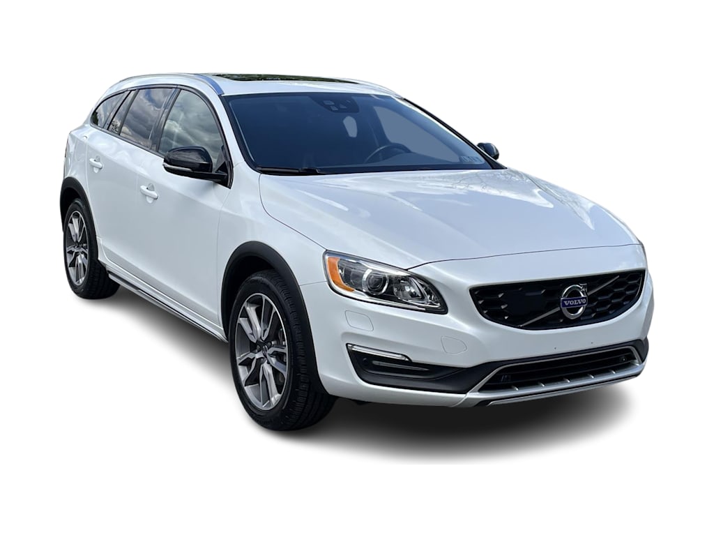 Thumbnail: 2017 Volvo V60 - 20