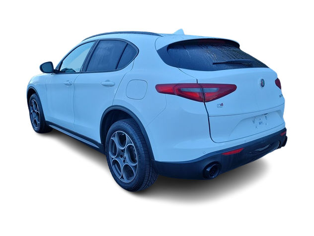 2022 Alfa Romeo Stelvio Sprint 23