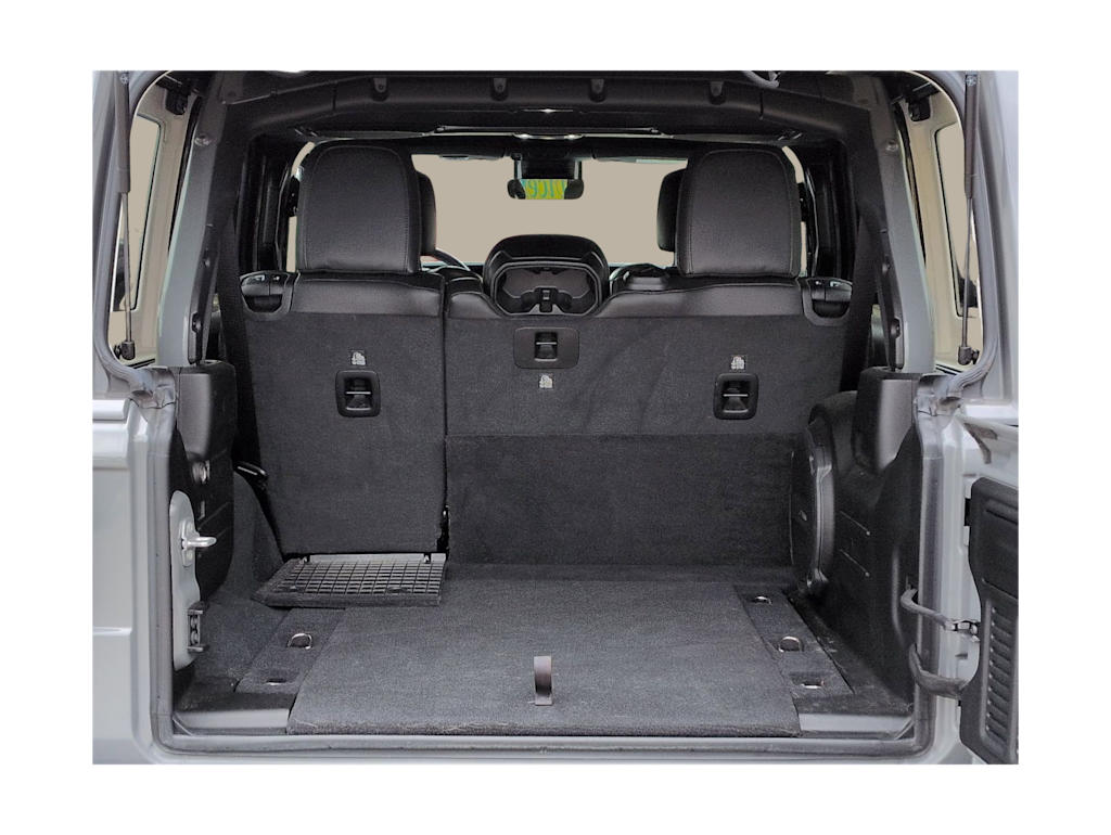 Thumbnail: 2022 Jeep Wrangler - 17