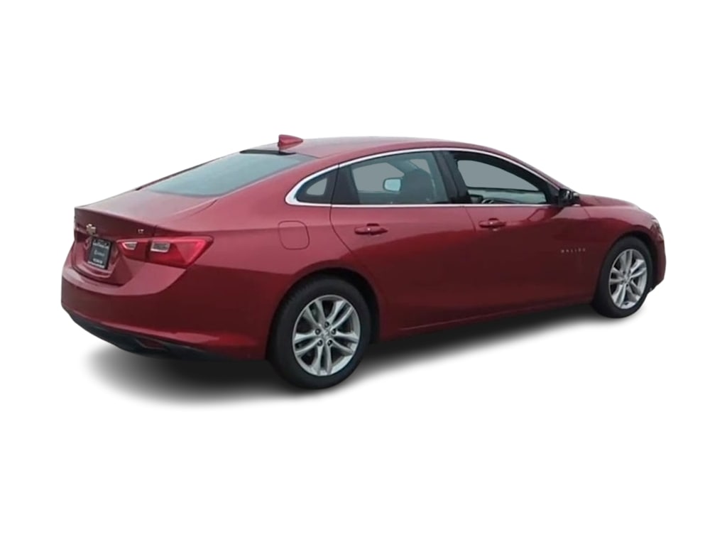 Thumbnail: 2016 Chevrolet Malibu - 23