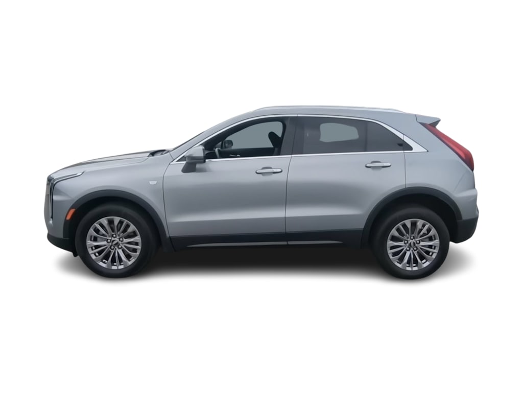 Thumbnail: 2024 Cadillac XT4 - 3