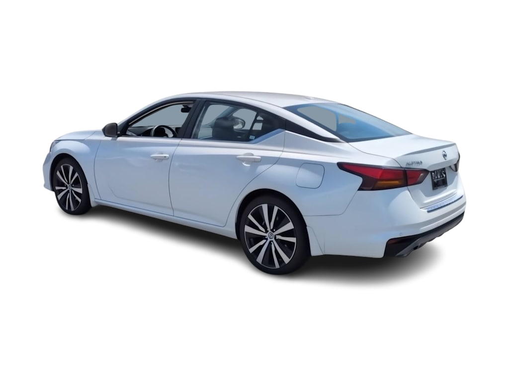 Thumbnail: 2022 Nissan Altima - 4