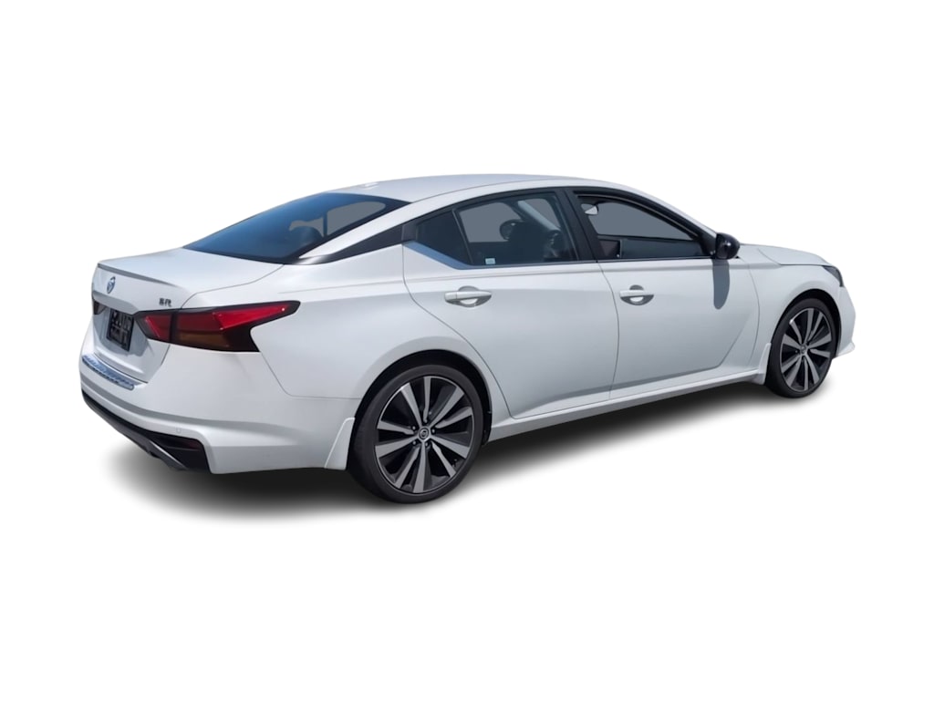 Thumbnail: 2022 Nissan Altima - 24
