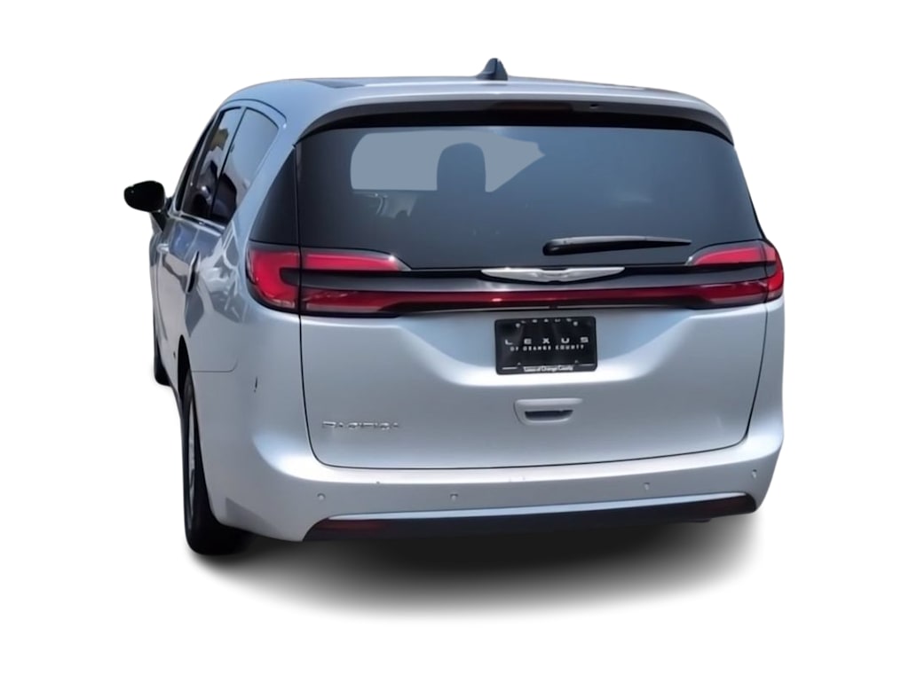 Thumbnail: 2024 Chrysler Pacifica - 5