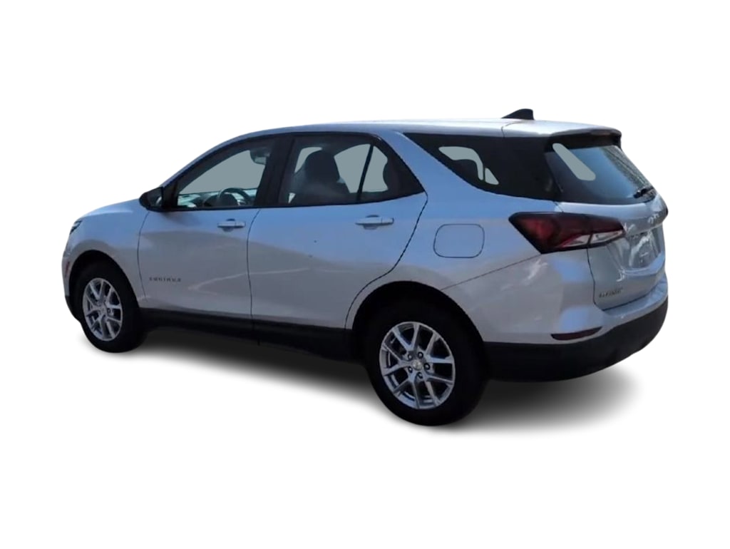 Thumbnail: 2022 Chevrolet Equinox - 4