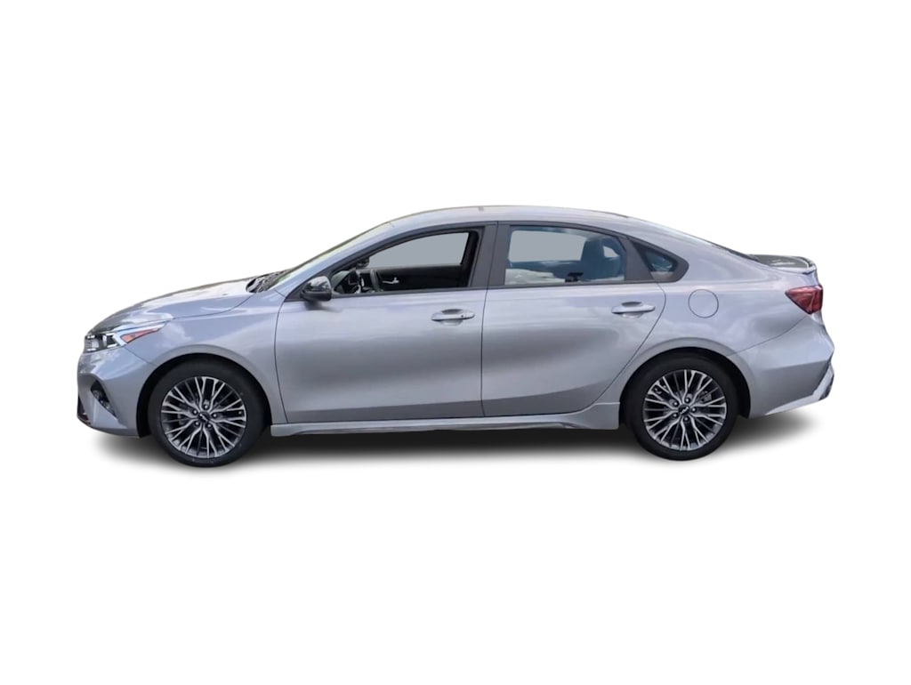 Thumbnail: 2023 Kia Forte - 22