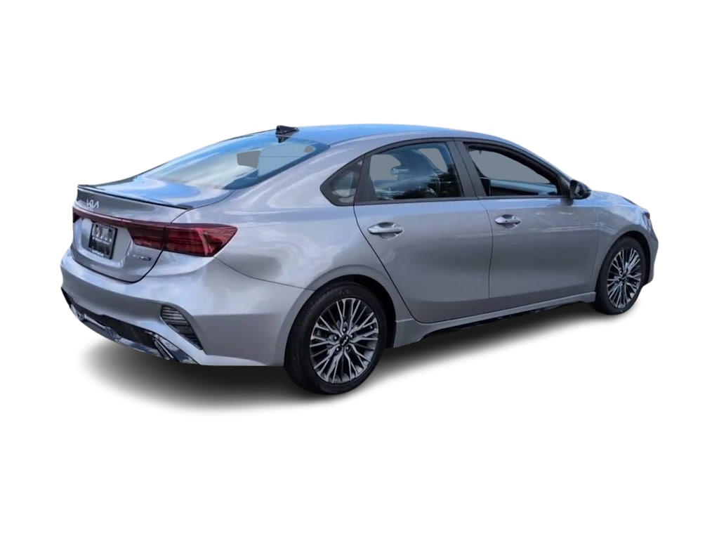 Thumbnail: 2023 Kia Forte - 23