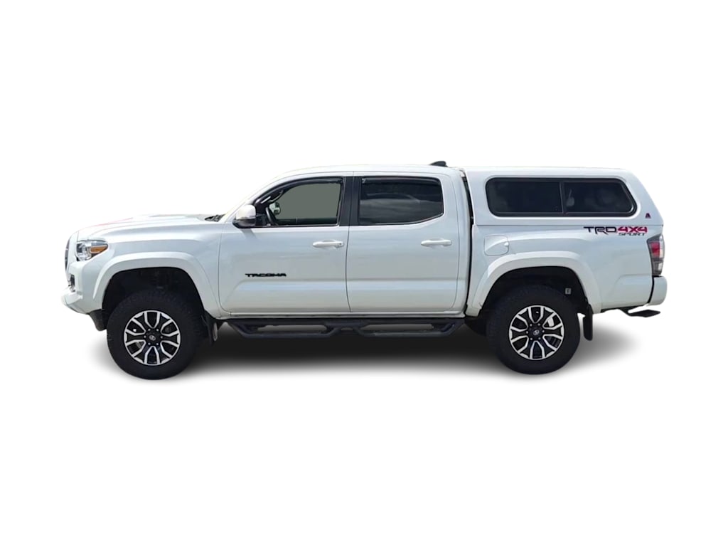 Thumbnail: 2022 Toyota Tacoma - 3