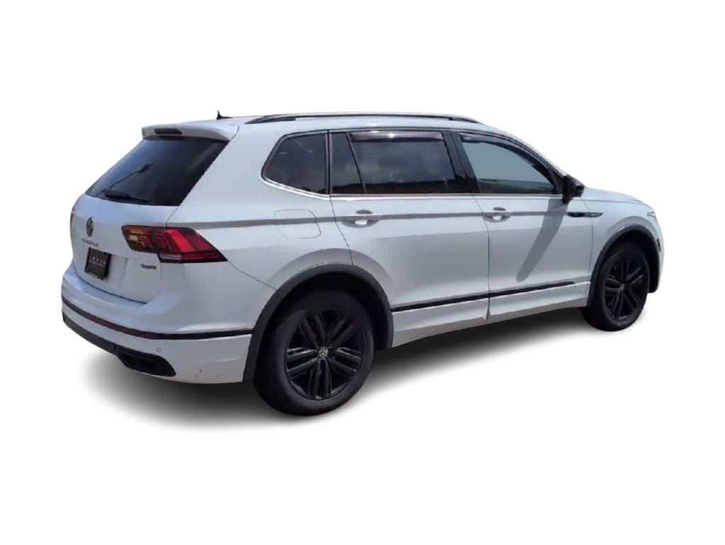 Thumbnail: 2022 Volkswagen Tiguan - 23