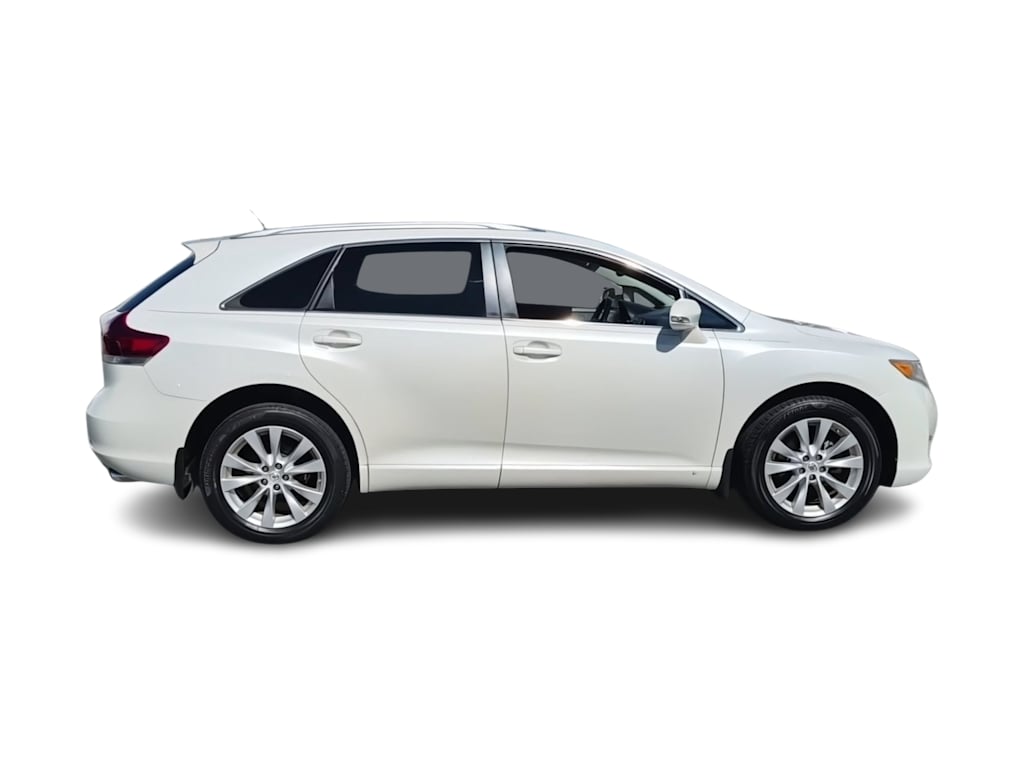 Thumbnail: 2013 Toyota Venza - 24
