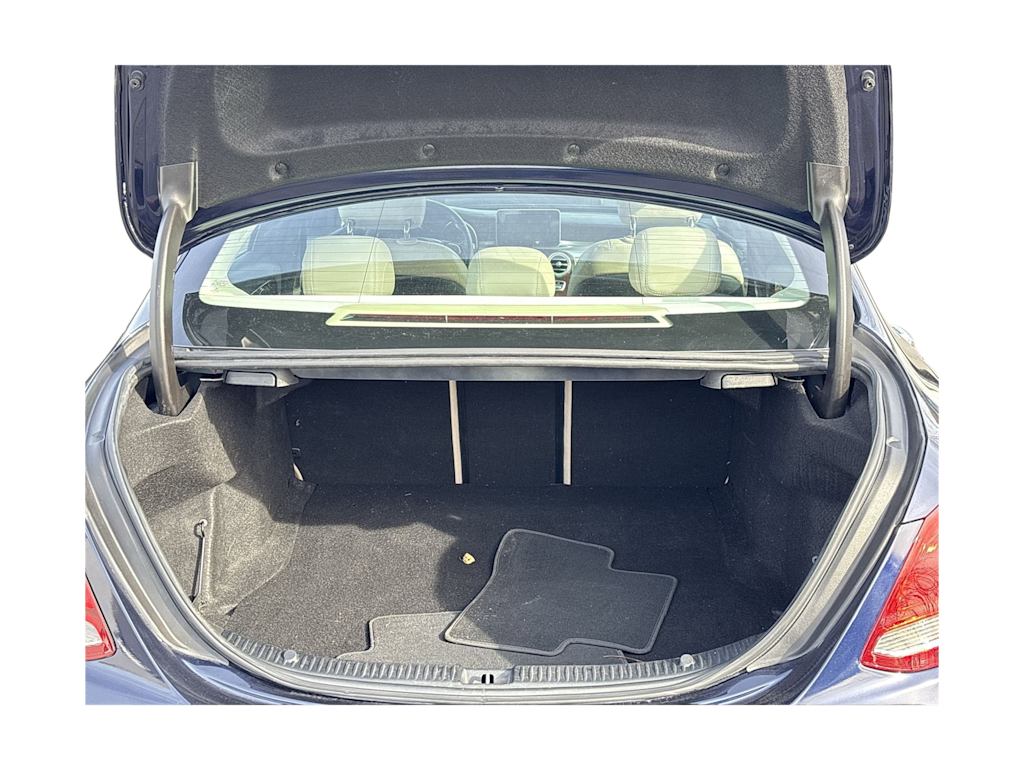 Thumbnail: 2016 Mercedes-Benz C-Class - 17