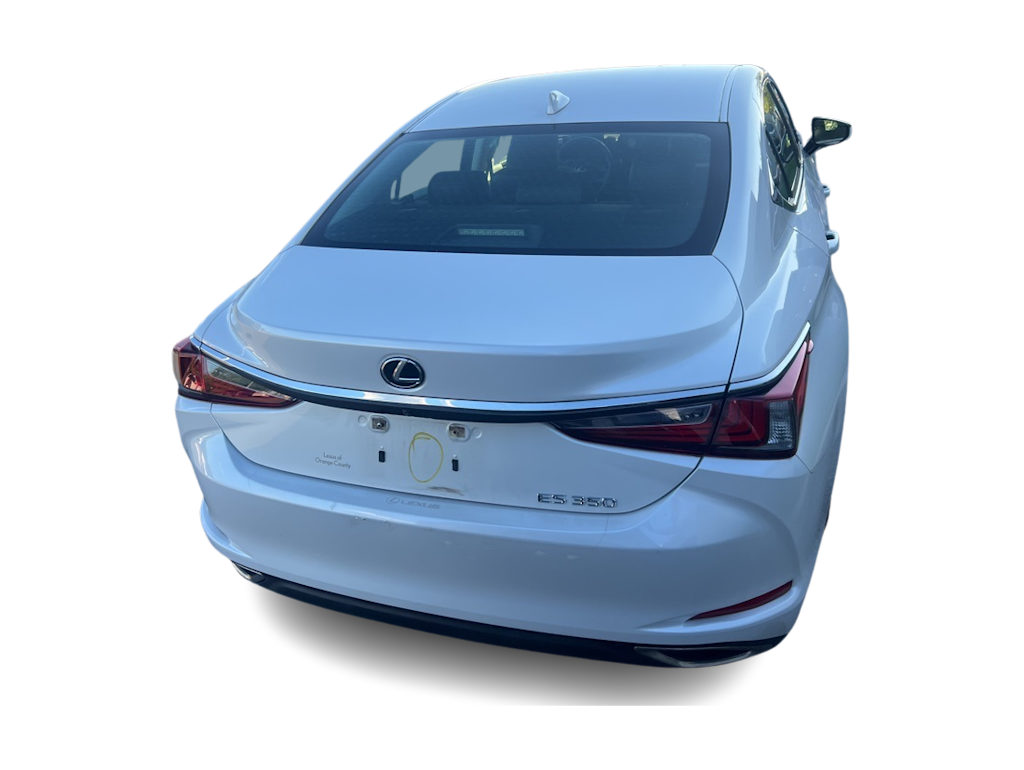 Thumbnail: 2022 Lexus ES - 3