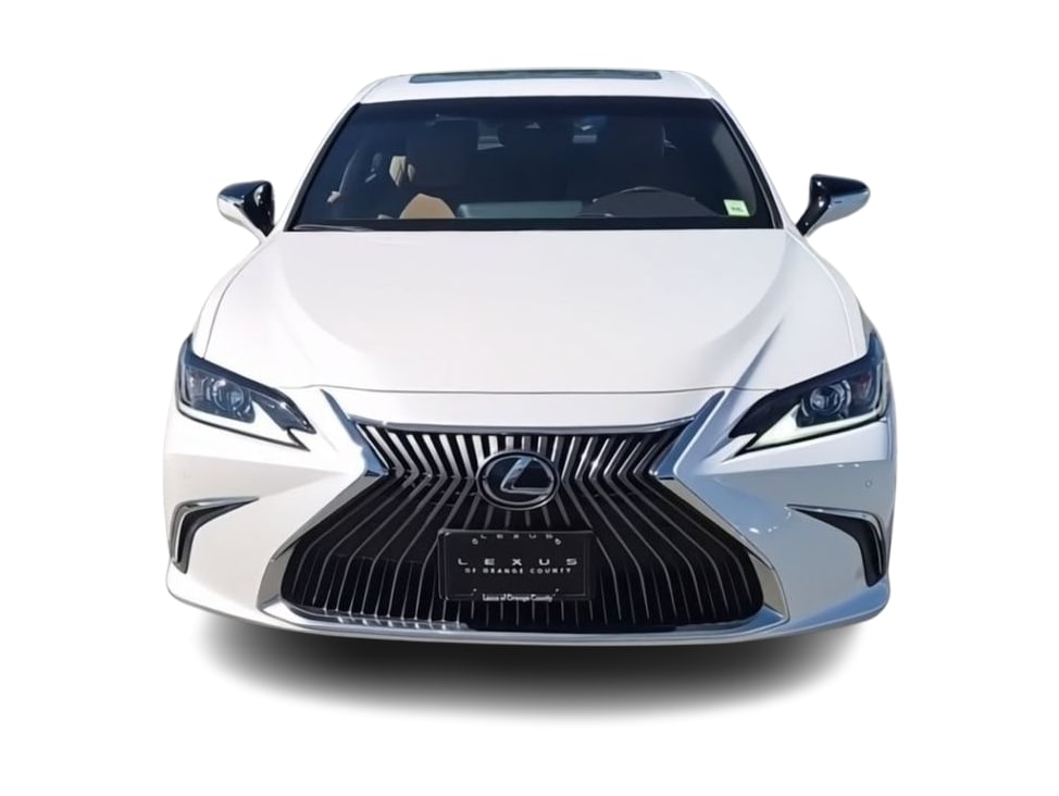 Thumbnail: 2021 Lexus ES - 4
