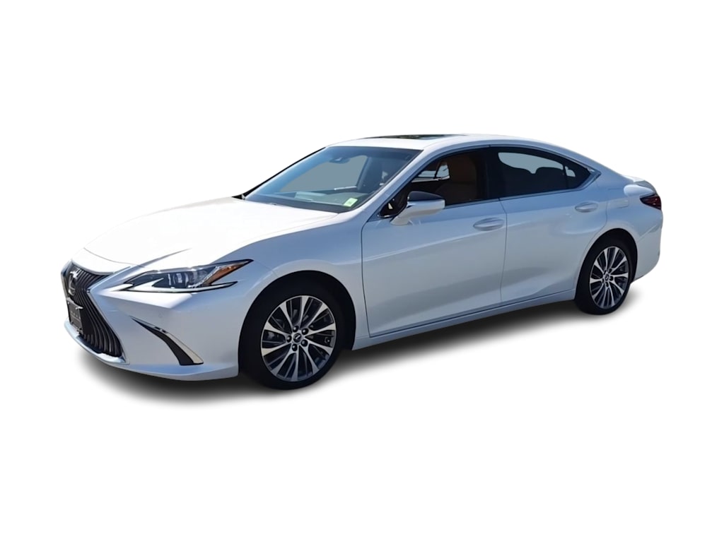 Thumbnail: 2021 Lexus ES - 3
