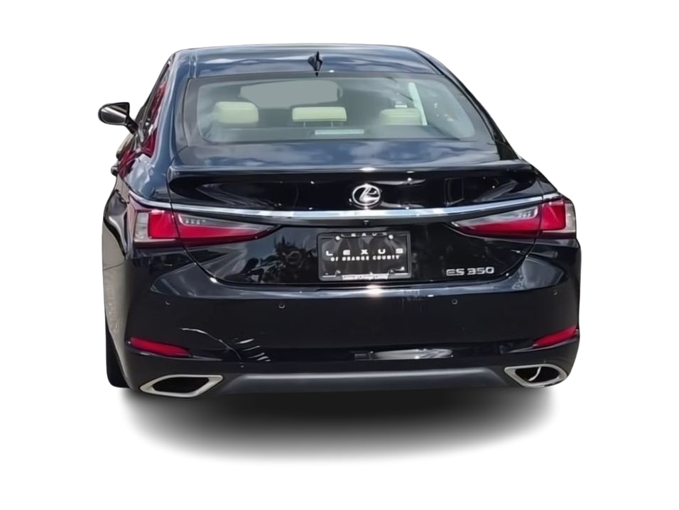 Thumbnail: 2021 Lexus ES - 22