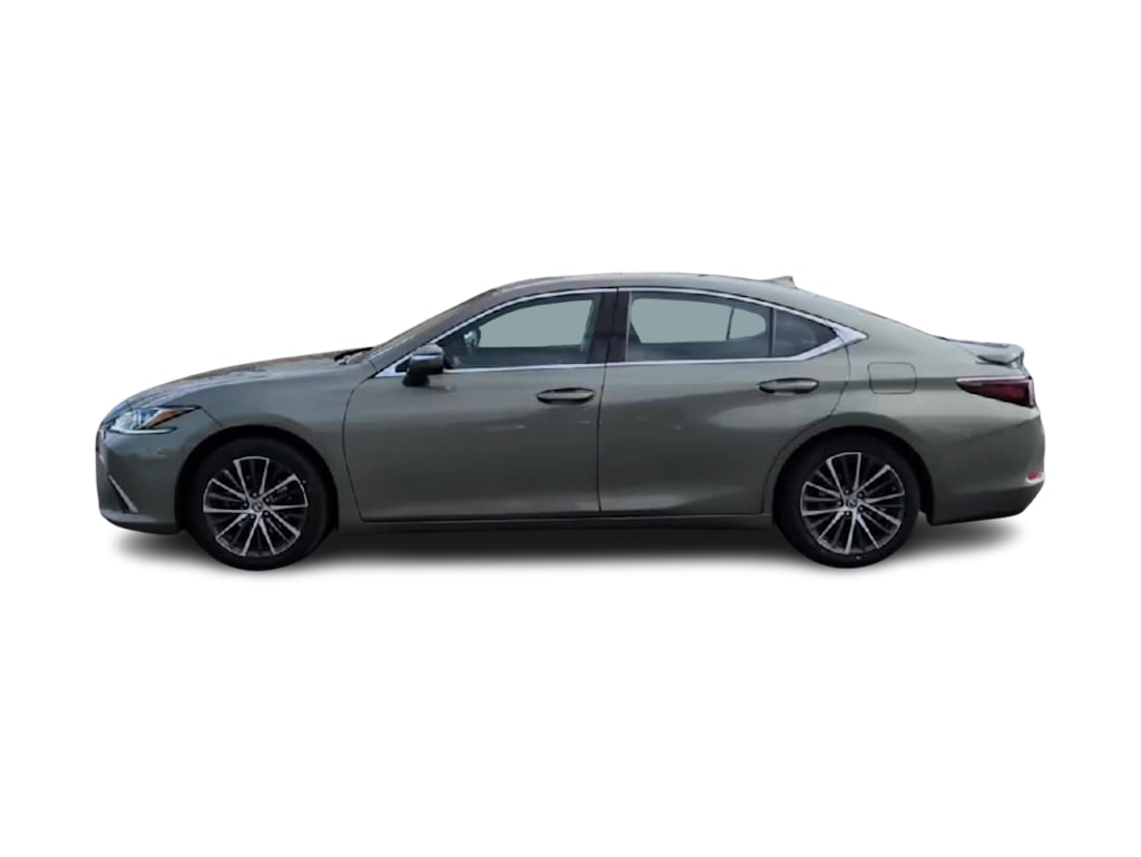 Thumbnail: 2022 Lexus ES - 4