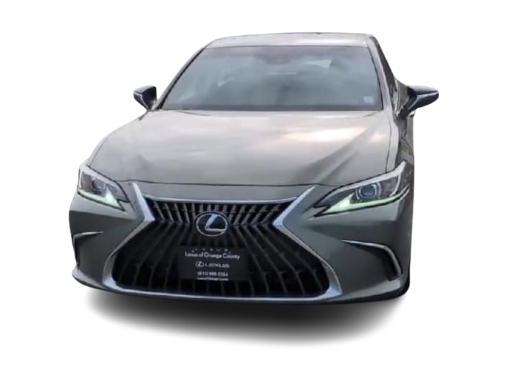 Thumbnail: 2022 Lexus ES - 7