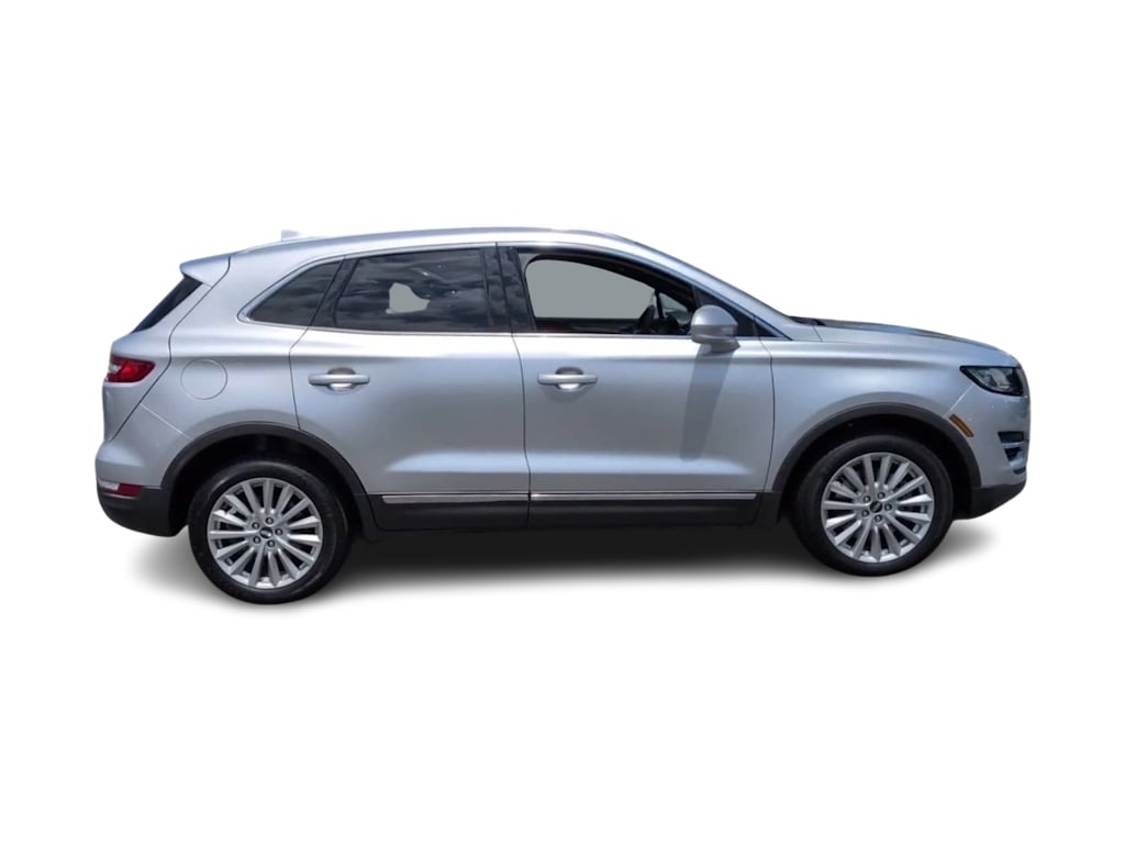 Thumbnail: 2019 Lincoln MKC - 24