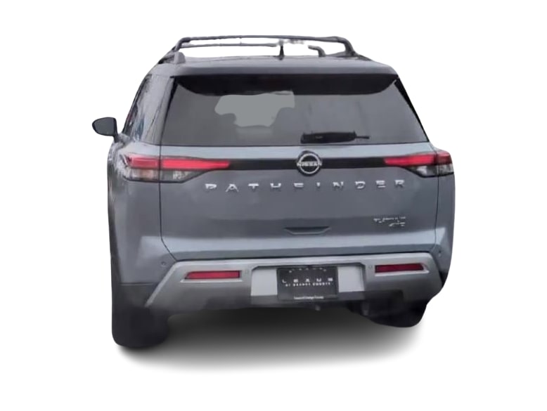 Thumbnail: 2022 Nissan Pathfinder - 21