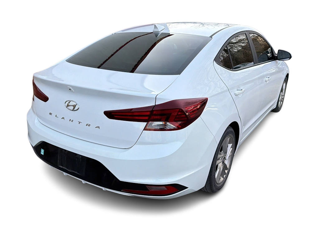 Thumbnail: 2019 Hyundai Elantra - 17