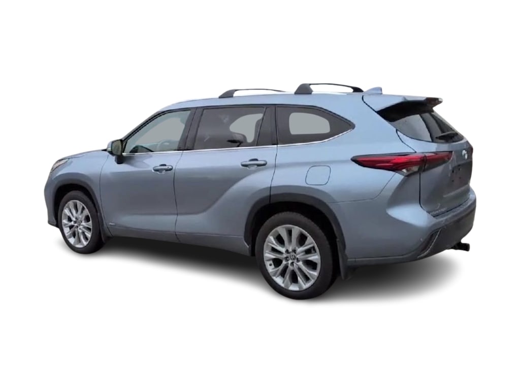 Thumbnail: 2023 Toyota Highlander - 4