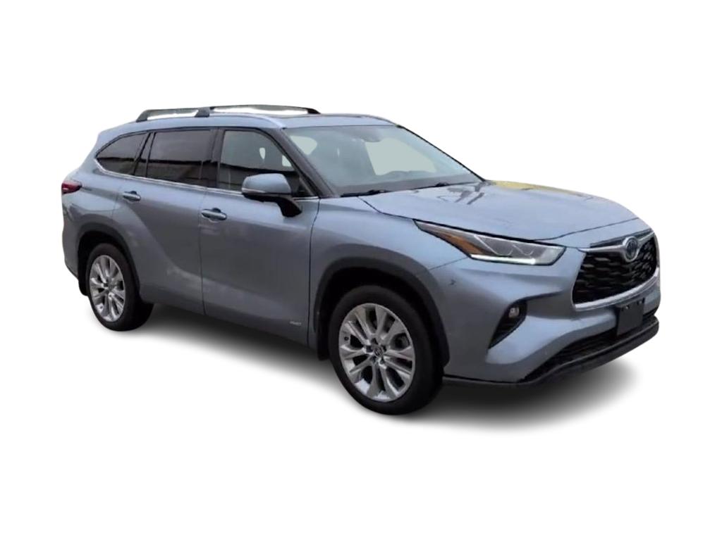 Thumbnail: 2023 Toyota Highlander - 21