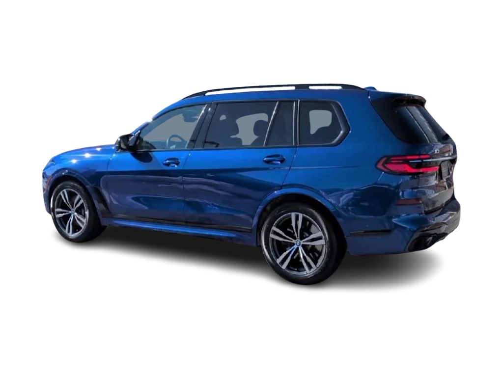 Thumbnail: 2023 BMW X7 - 4