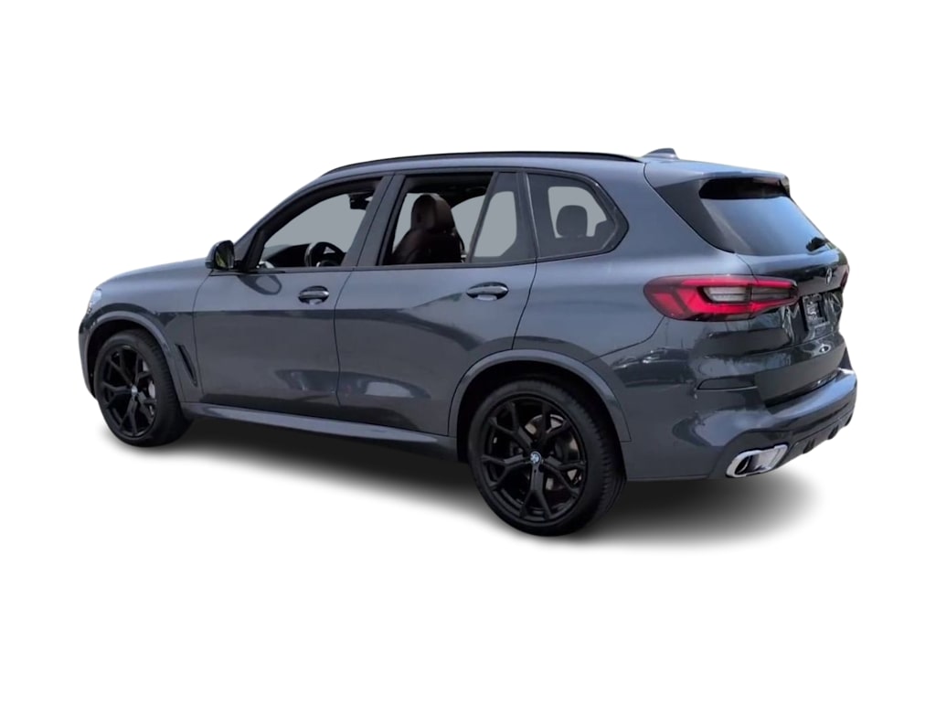 Thumbnail: 2021 BMW X5 - 4