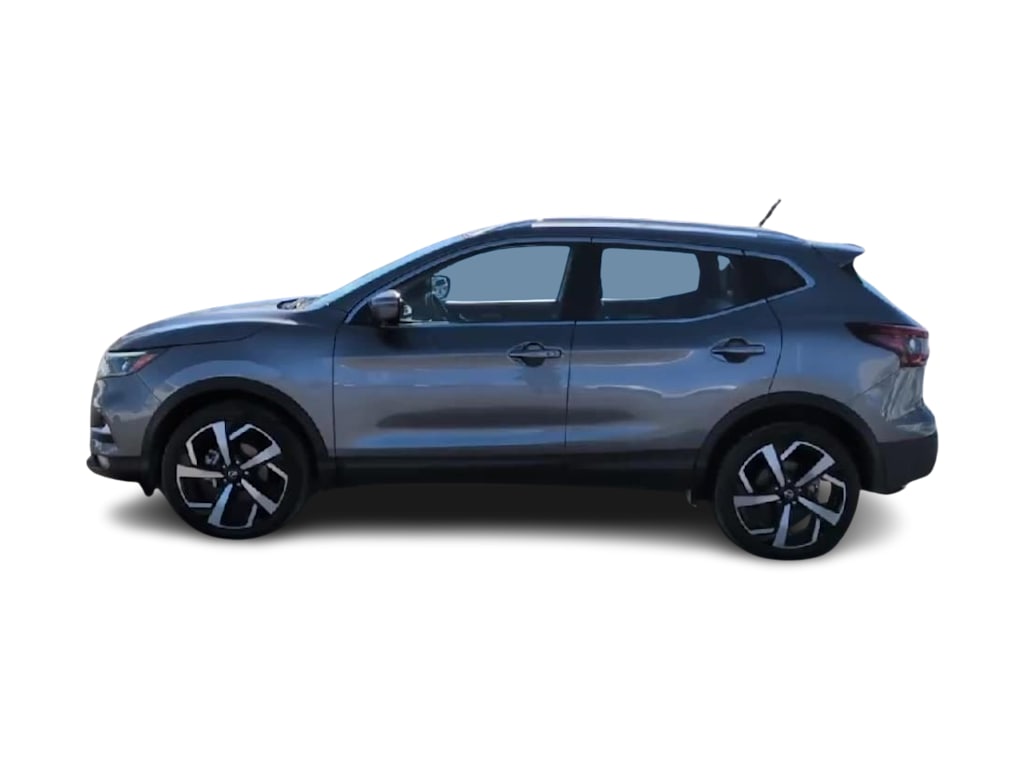 Thumbnail: 2022 Nissan Rogue Sport - 3
