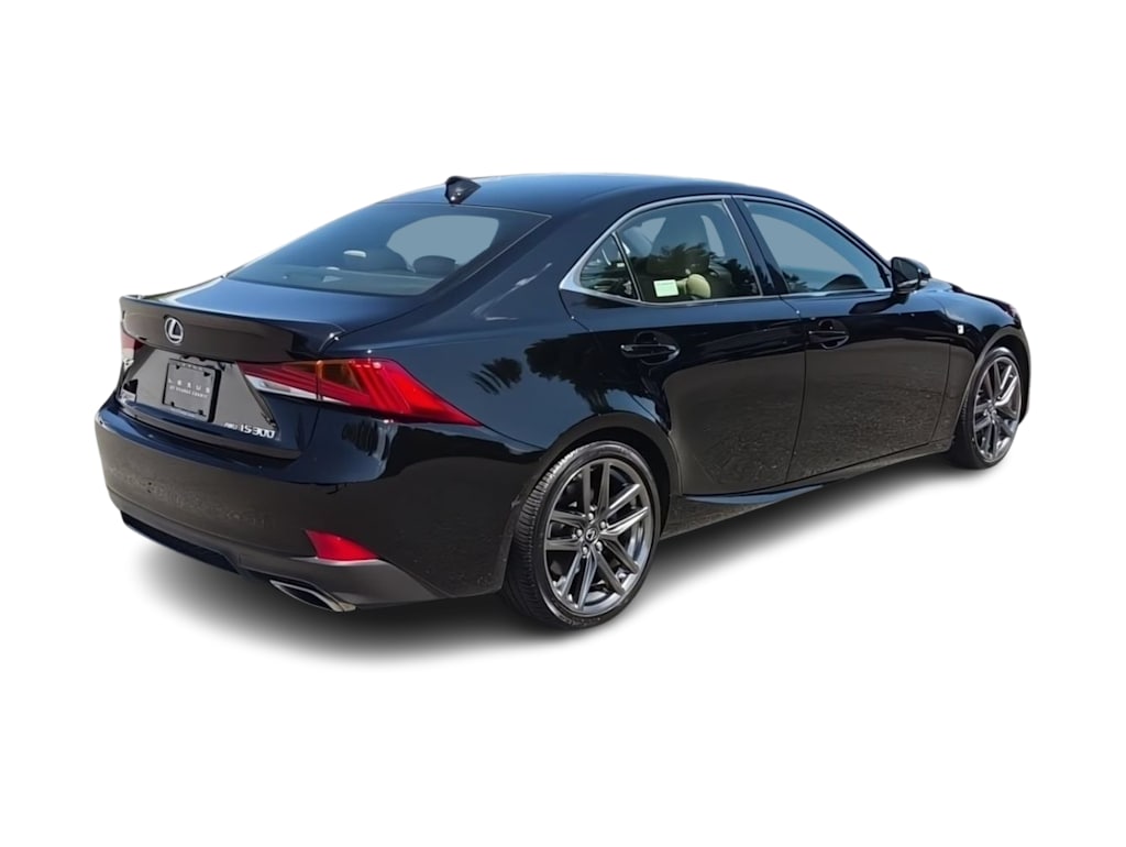 Thumbnail: 2018 Lexus IS - 23