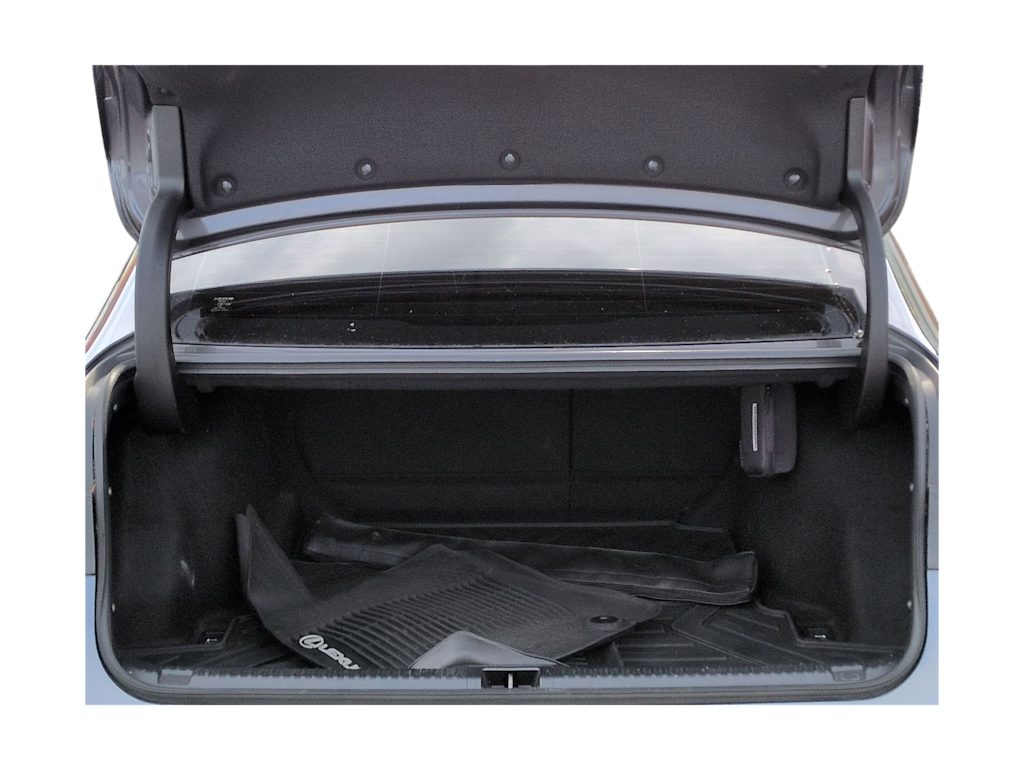 Thumbnail: 2023 Lexus IS - 17