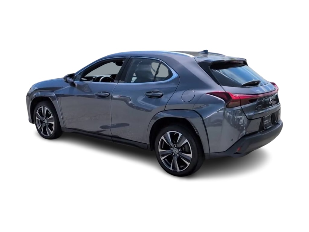 Thumbnail: 2023 Lexus UX - 4