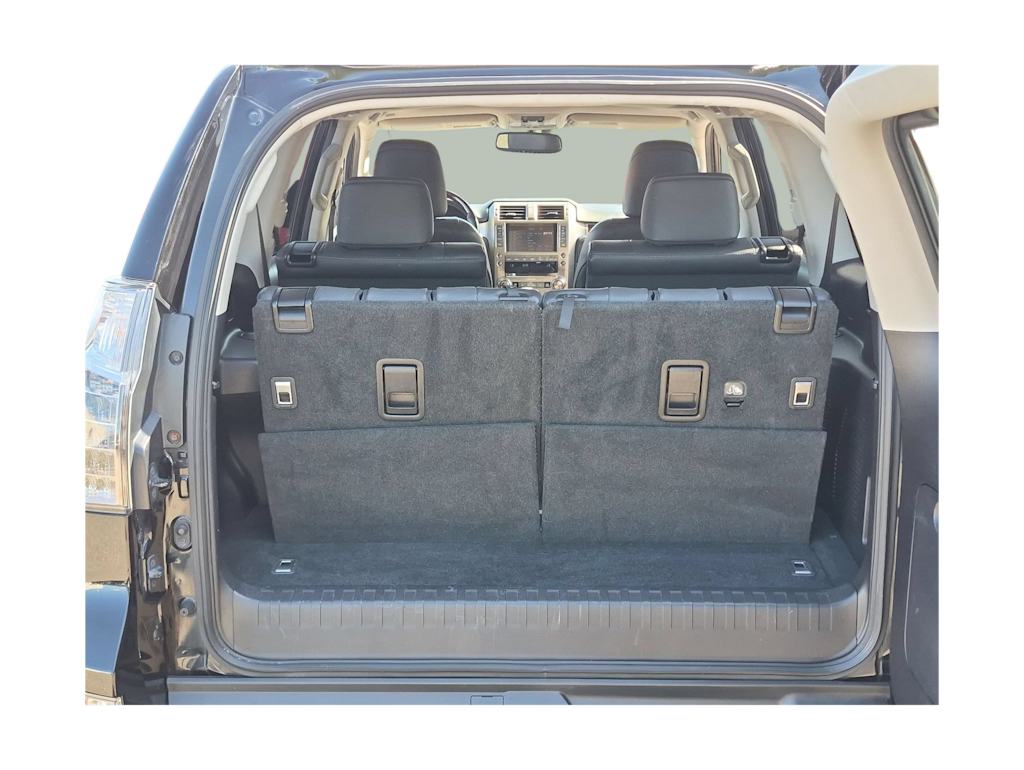 Thumbnail: 2019 Lexus GX - 16