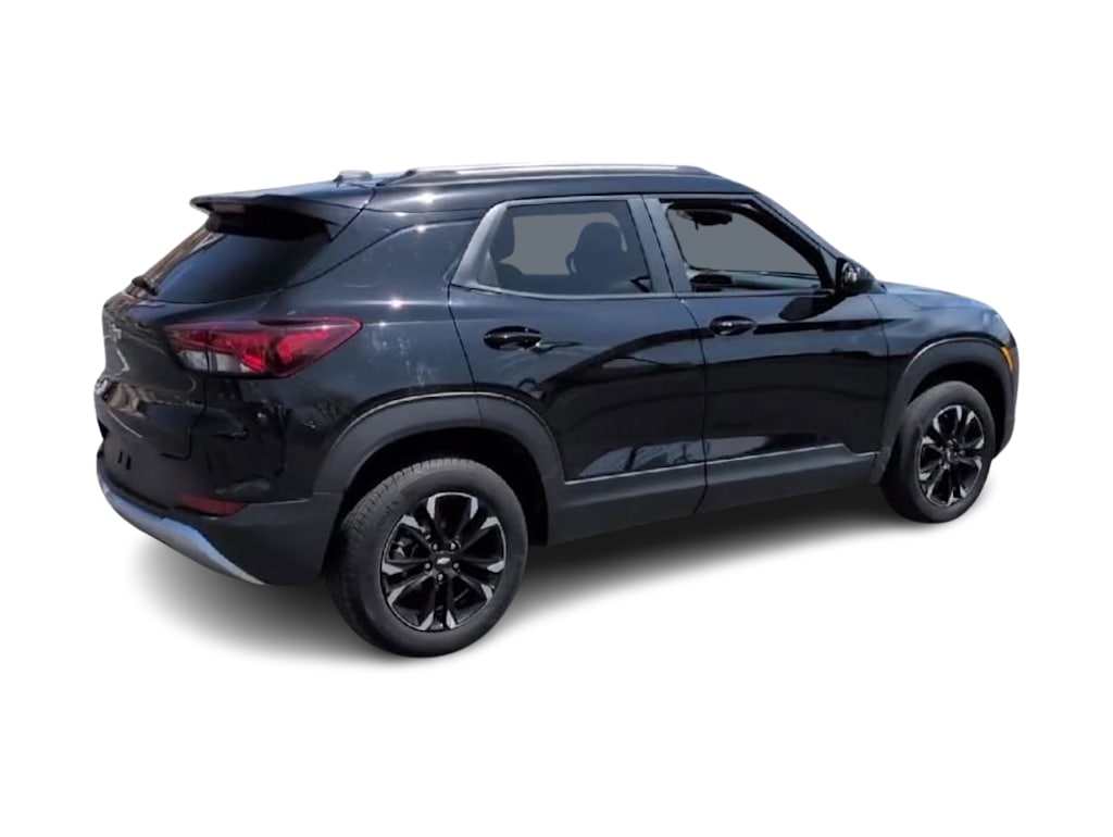Thumbnail: 2023 Chevrolet TrailBlazer - 24