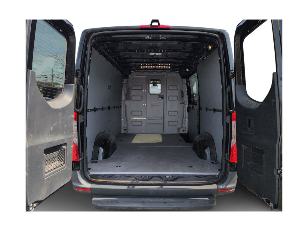 Thumbnail: 2023 Mercedes-Benz Sprinter - 15