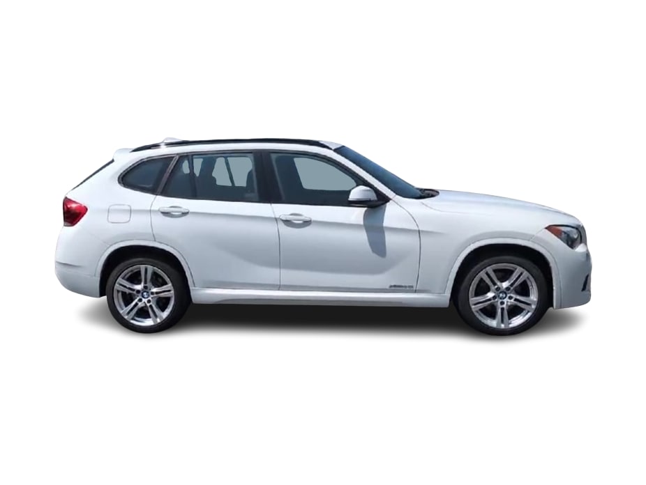 Thumbnail: 2015 BMW X1 - 24