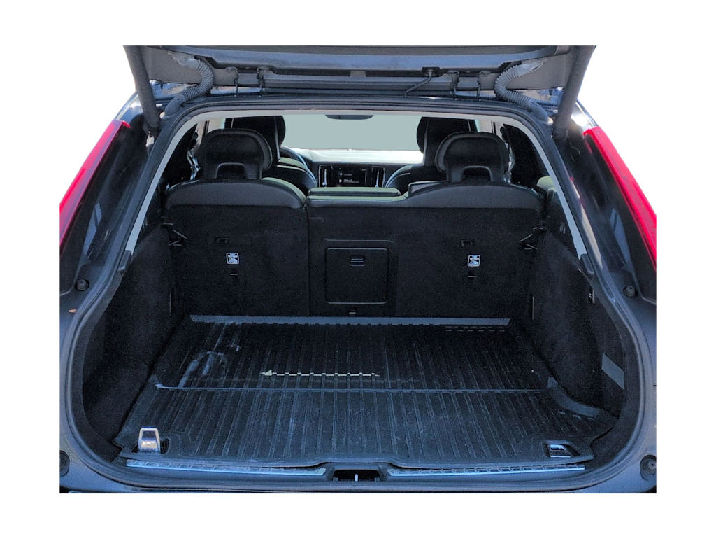 Thumbnail: 2018 Volvo V90 - 18